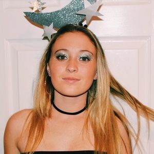 Meet your Posher, Mackenzie